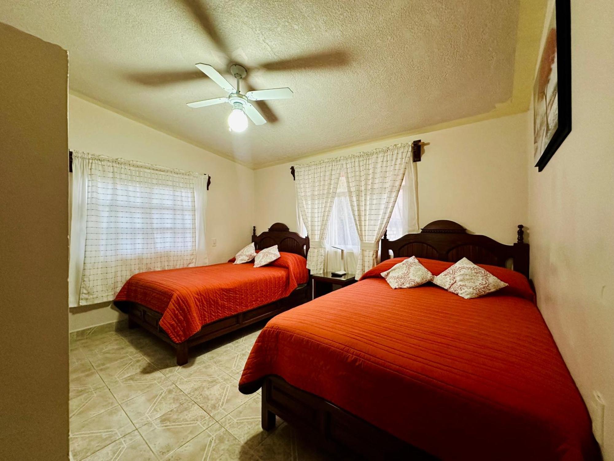 Hotel Monarca Tlalpujahua de Rayón Екстериор снимка
