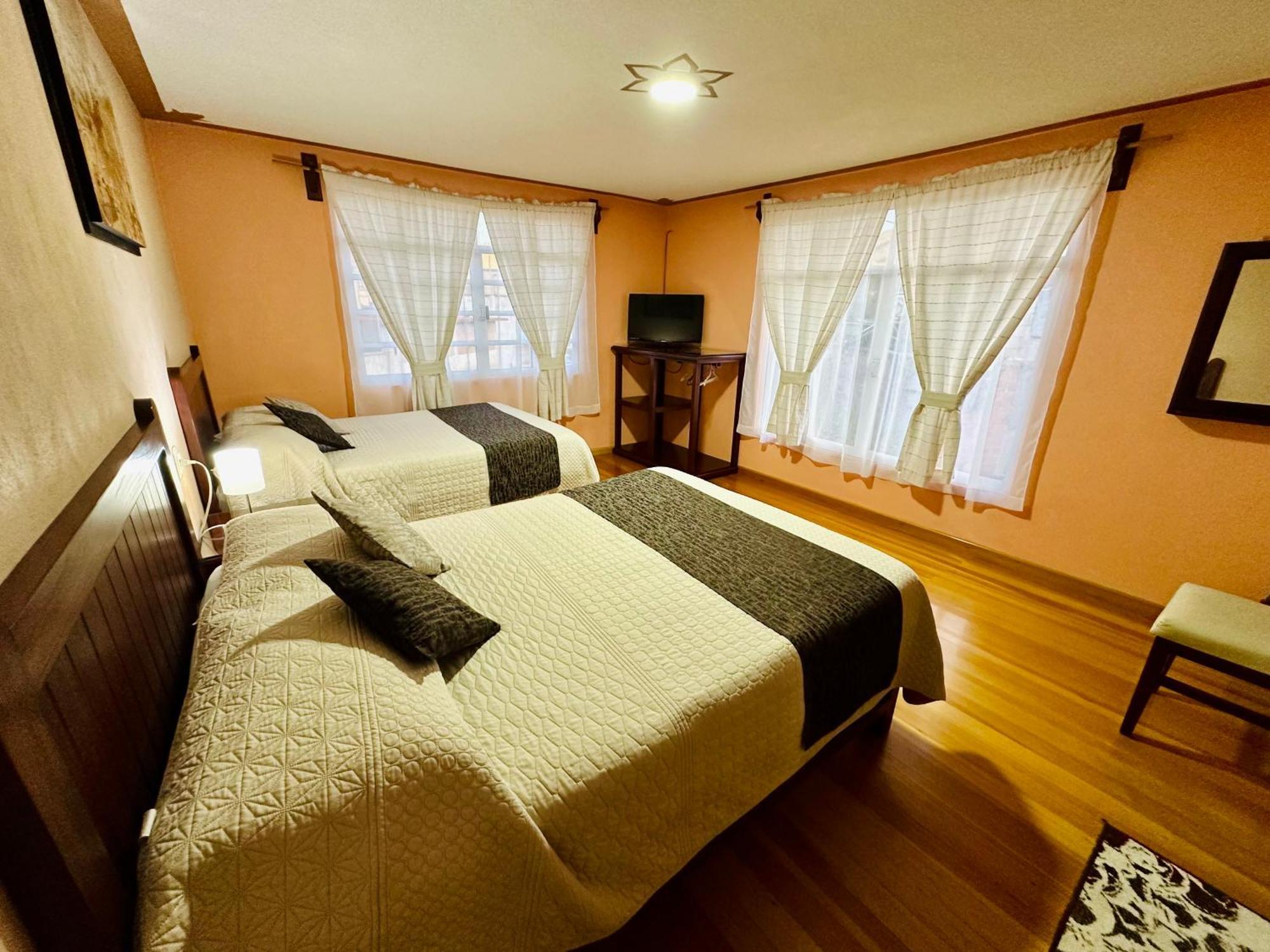 Hotel Monarca Tlalpujahua de Rayón Екстериор снимка