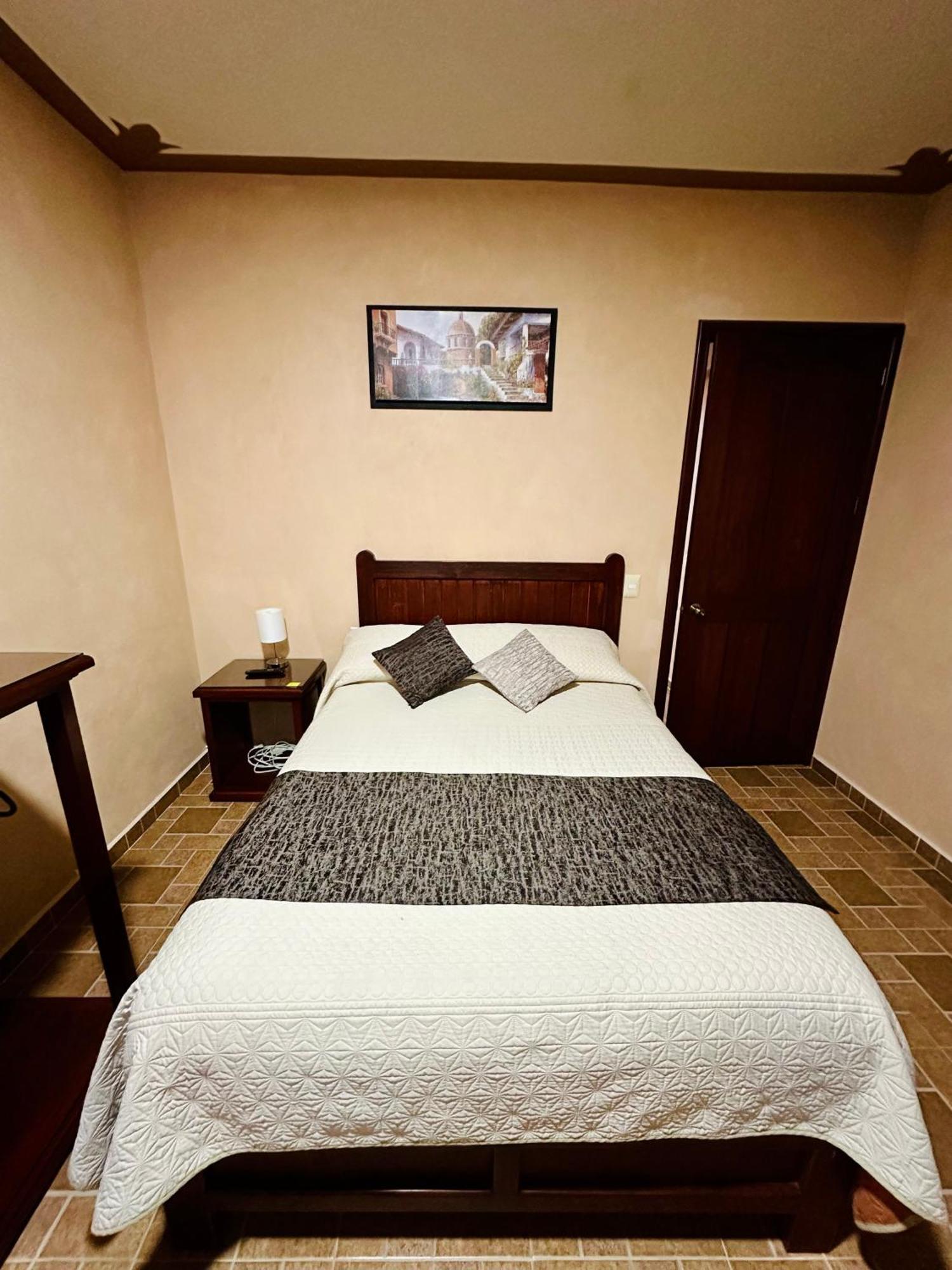Hotel Monarca Tlalpujahua de Rayón Екстериор снимка